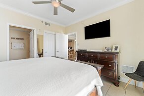 Crystal Shores West 902