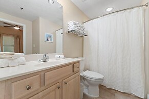 Crystal Shores West 902