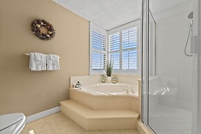 Beach Colony East 6B