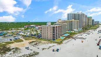 Ocean Breeze East 703