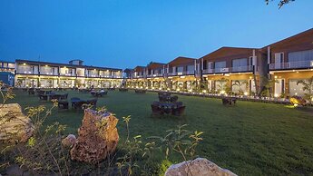 Countryard Resort By Alcor