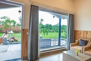 Countryard Resort By Alcor