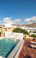 Coocono Tinos Private Villas