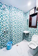 Roomshala 160 Hotel Red