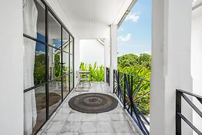 Mare Villa by Betterplace