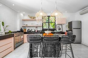 Mare Villa by Betterplace