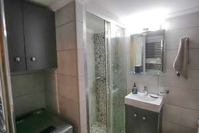 Cozy Apartment in Pangrati