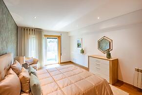 Gaia Elegant Retreat II