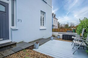 Park Place - 2 Bedroom Apartment - Tenby