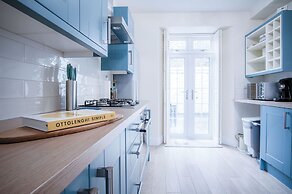 Park Place - 2 Bedroom Apartment - Tenby