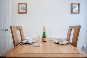 Park Place - 2 Bedroom Apartment - Tenby