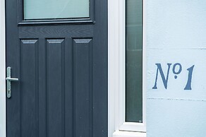 Park Place - 2 Bedroom Apartment - Tenby