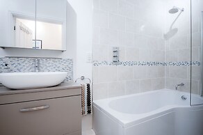 Park Place - 2 Bedroom Apartment - Tenby