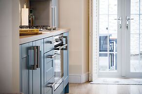 Park Place - 2 Bedroom Apartment - Tenby