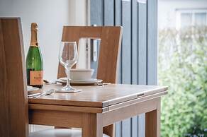 Park Place - 2 Bedroom Apartment - Tenby