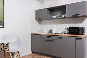 APARTAMENTY NA DĘBNIKACH