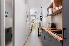 APARTAMENTY NA DĘBNIKACH