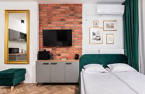 APARTAMENTY NA DĘBNIKACH