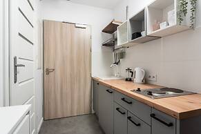 APARTAMENTY NA DĘBNIKACH