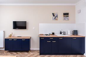 APARTAMENTY NA DĘBNIKACH