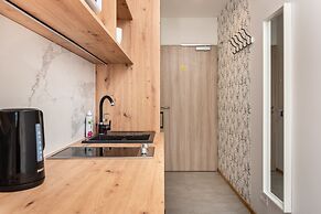 APARTAMENTY NA DĘBNIKACH