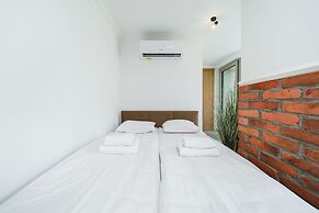 APARTAMENTY NA DĘBNIKACH