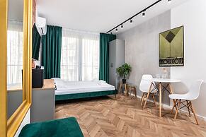 APARTAMENTY NA DĘBNIKACH