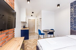 APARTAMENTY NA DĘBNIKACH