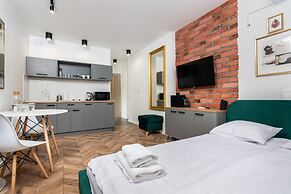 APARTAMENTY NA DĘBNIKACH