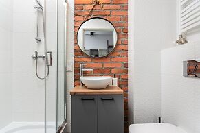 APARTAMENTY NA DĘBNIKACH