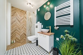 APARTAMENTY NA DĘBNIKACH