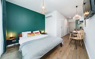 APARTAMENTY NA DĘBNIKACH