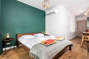 APARTAMENTY NA DĘBNIKACH