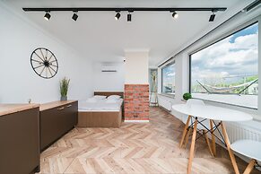APARTAMENTY NA DĘBNIKACH