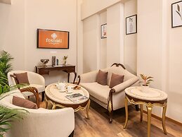 Foxtrail, Sector 42 - AM Hotel Kollection