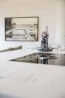 Downtown Brussels Splendor Suites