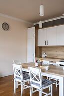 RentPlanet - Apartament Białoskórnicza