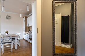 RentPlanet - Apartament Białoskórnicza