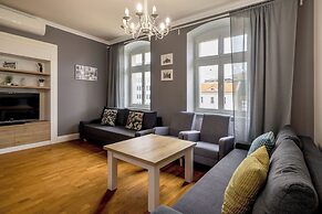 RentPlanet - Apartament Białoskórnicza