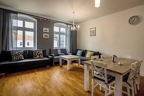 RentPlanet - Apartament Białoskórnicza