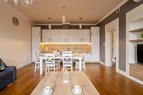 RentPlanet - Apartament Białoskórnicza