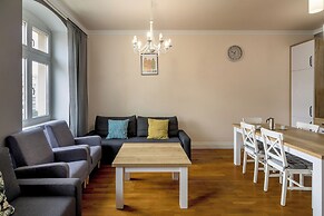 RentPlanet - Apartament Białoskórnicza