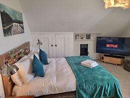 Stylish 2bed 2bath 8min to LondonBridge