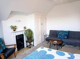 Stylish 2bed 2bath 8min to LondonBridge