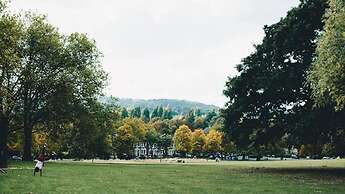 Stylish 2bed 2bath 8min to LondonBridge