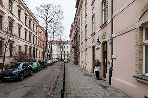 Vintage Vibe - Classic Old Town Suites