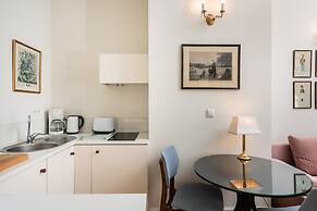 Vintage Vibe - Classic Old Town Suites