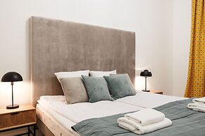 Vintage Vibe - Classic Old Town Suites