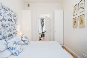 Vintage Vibe - Classic Old Town Suites