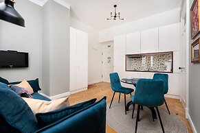 Vintage Vibe - Classic Old Town Suites